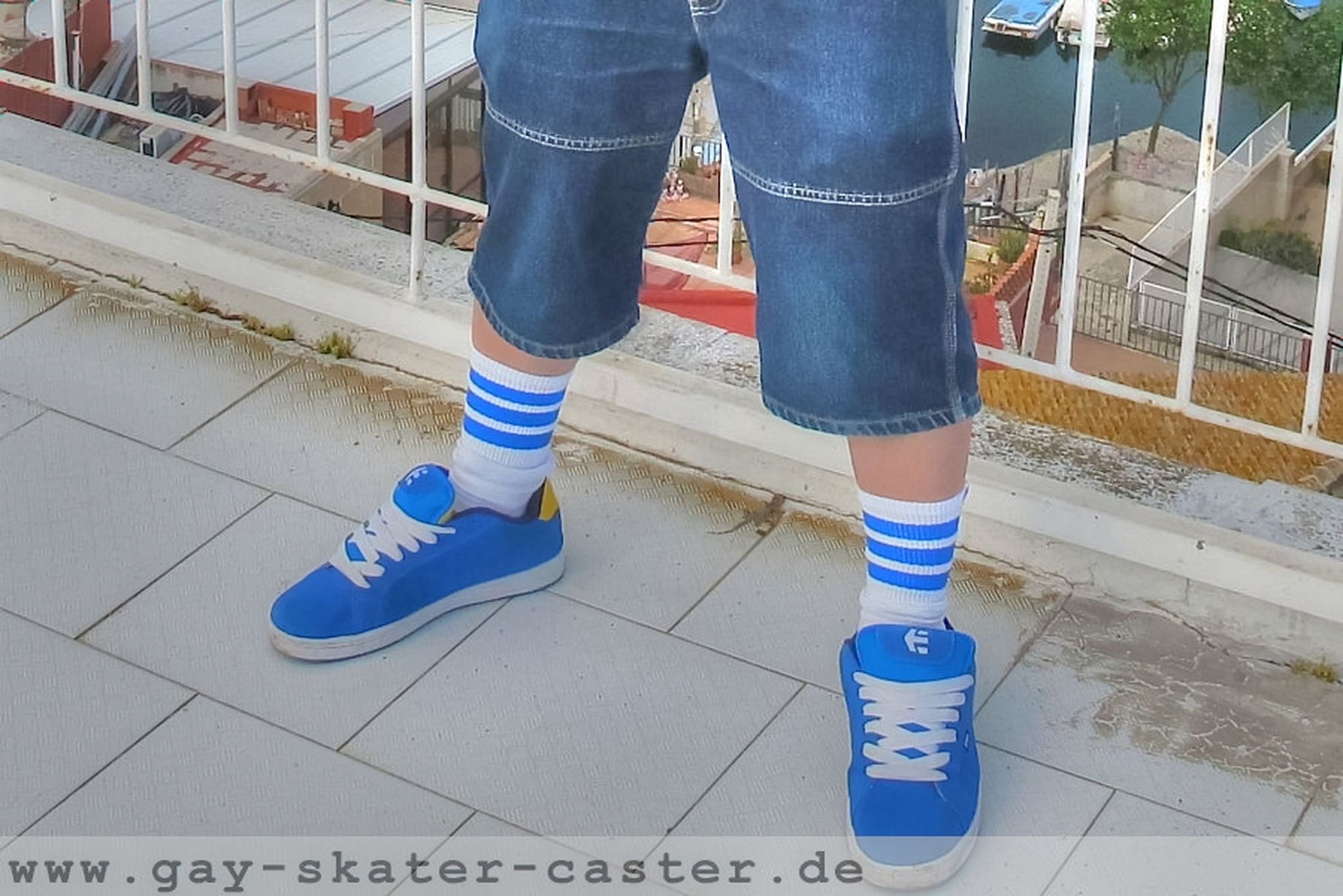 Super Cozy Socks Play Video Gay Skater Fetish